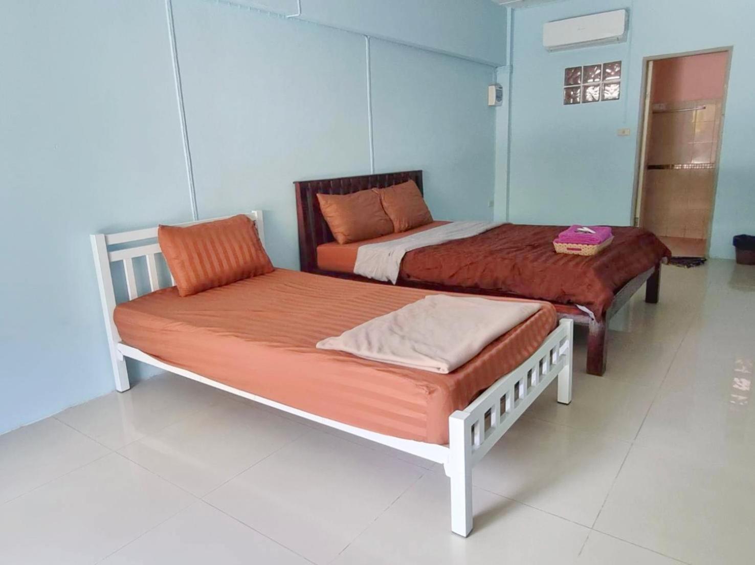 Banyan Resort Bangsaen Екстериор снимка