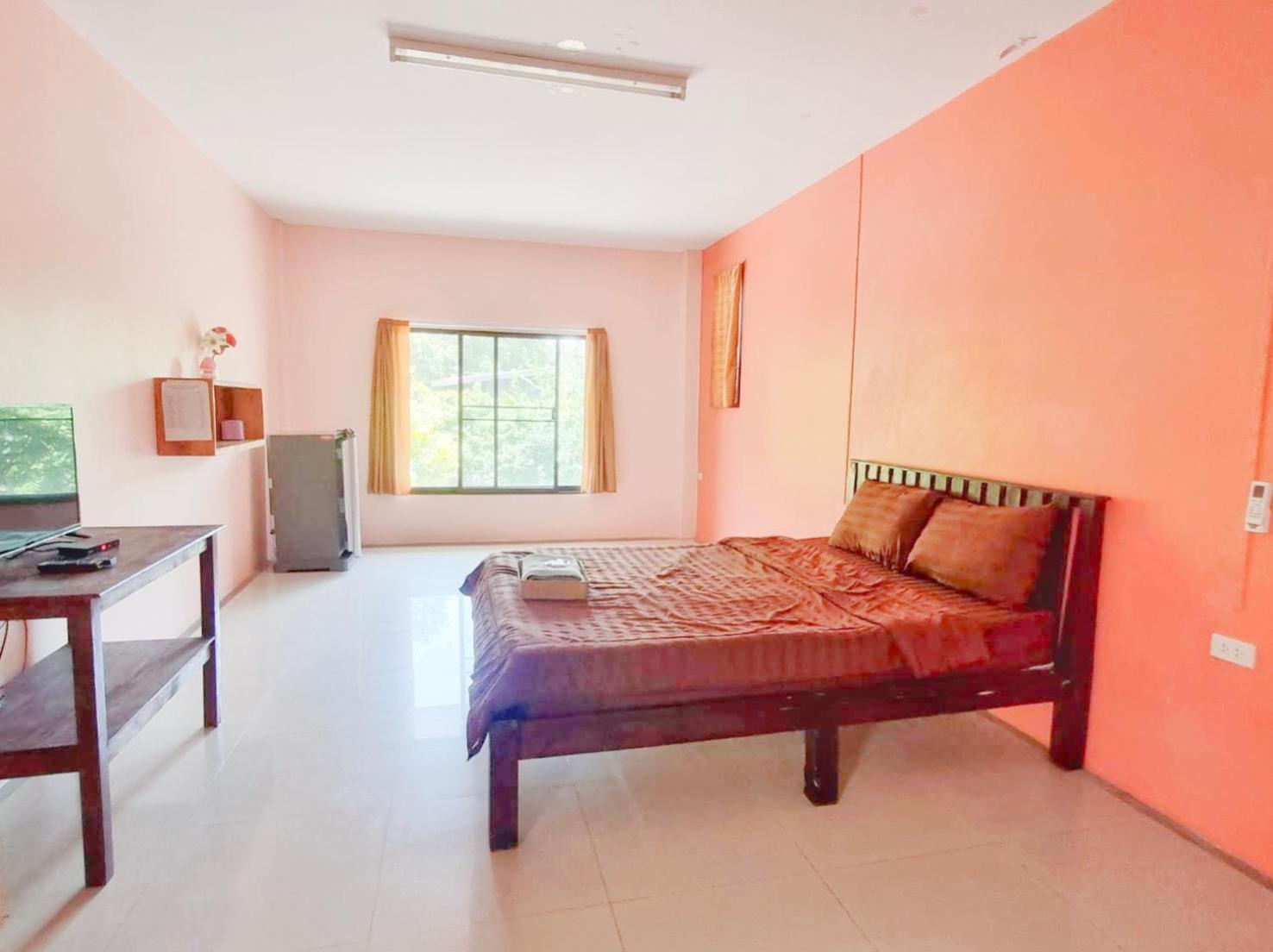 Banyan Resort Bangsaen Екстериор снимка